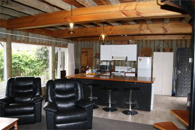 logCabin - Kitchen